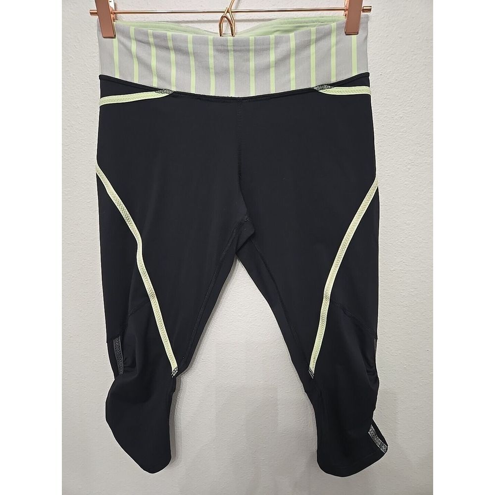 Lululemon Run Pace Crop Women's‎ Size 6 Black Deauville Stripe Clear Mint